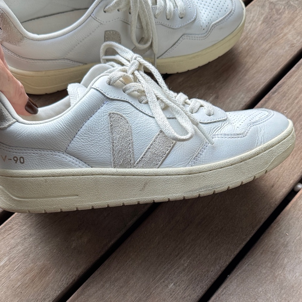 Veja V-90 size 9 - Picture 7 of 11